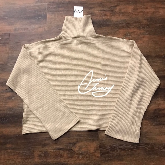 ZARA Women's Shiny Ribbed Sweater(Golden, US L /EUR L) - Picture 10 of 10